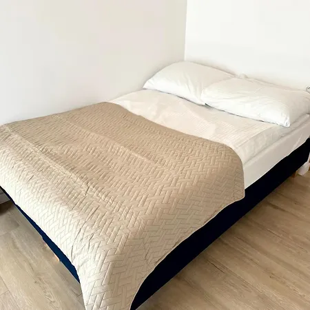 Ferienhaus Yellow Hill